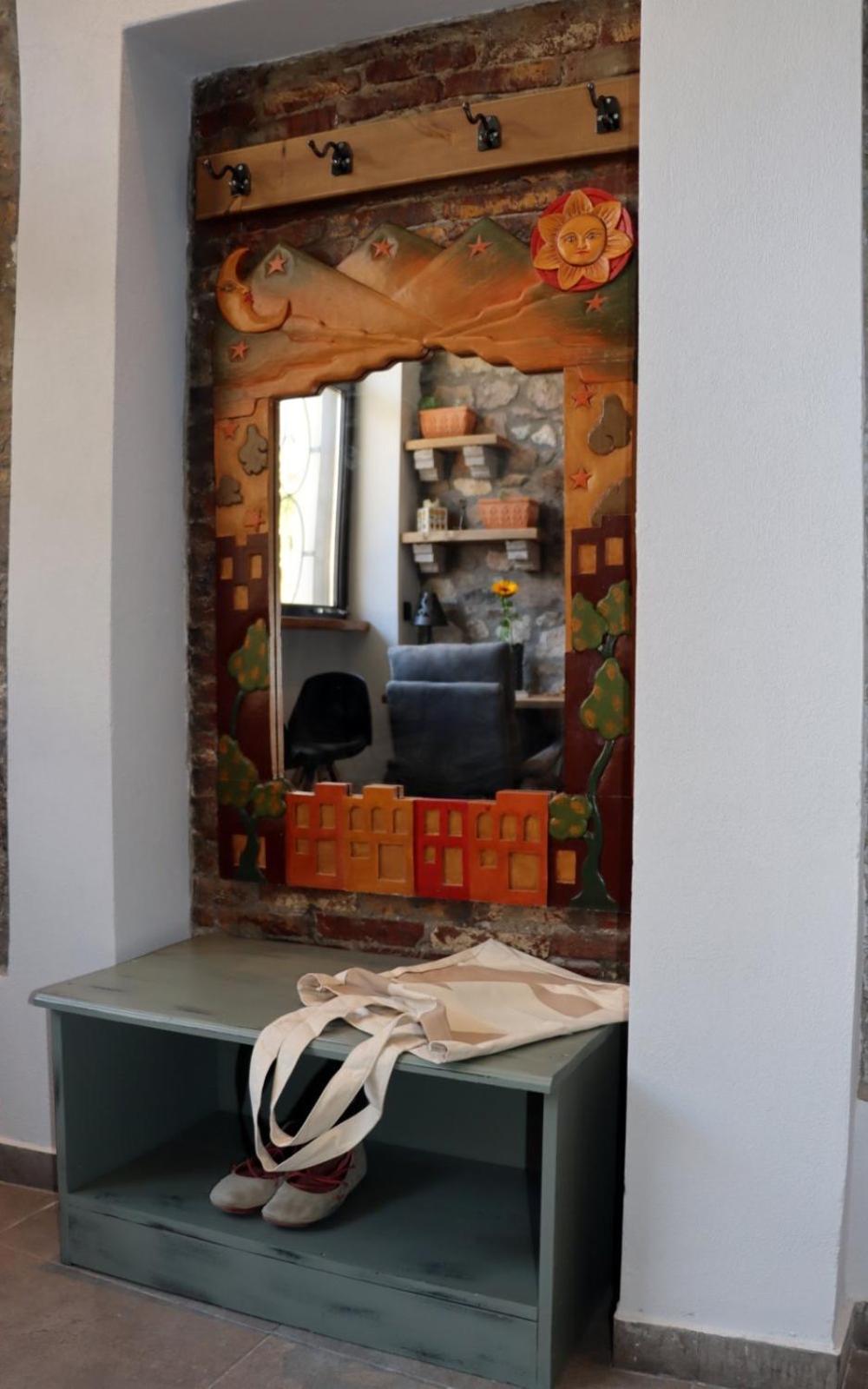 Mine Apartment *